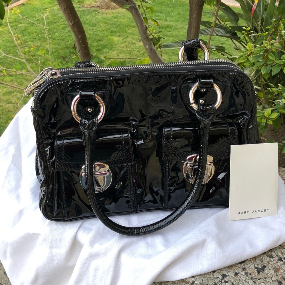 Authentic Marc Jacobs patent leather handbag!
